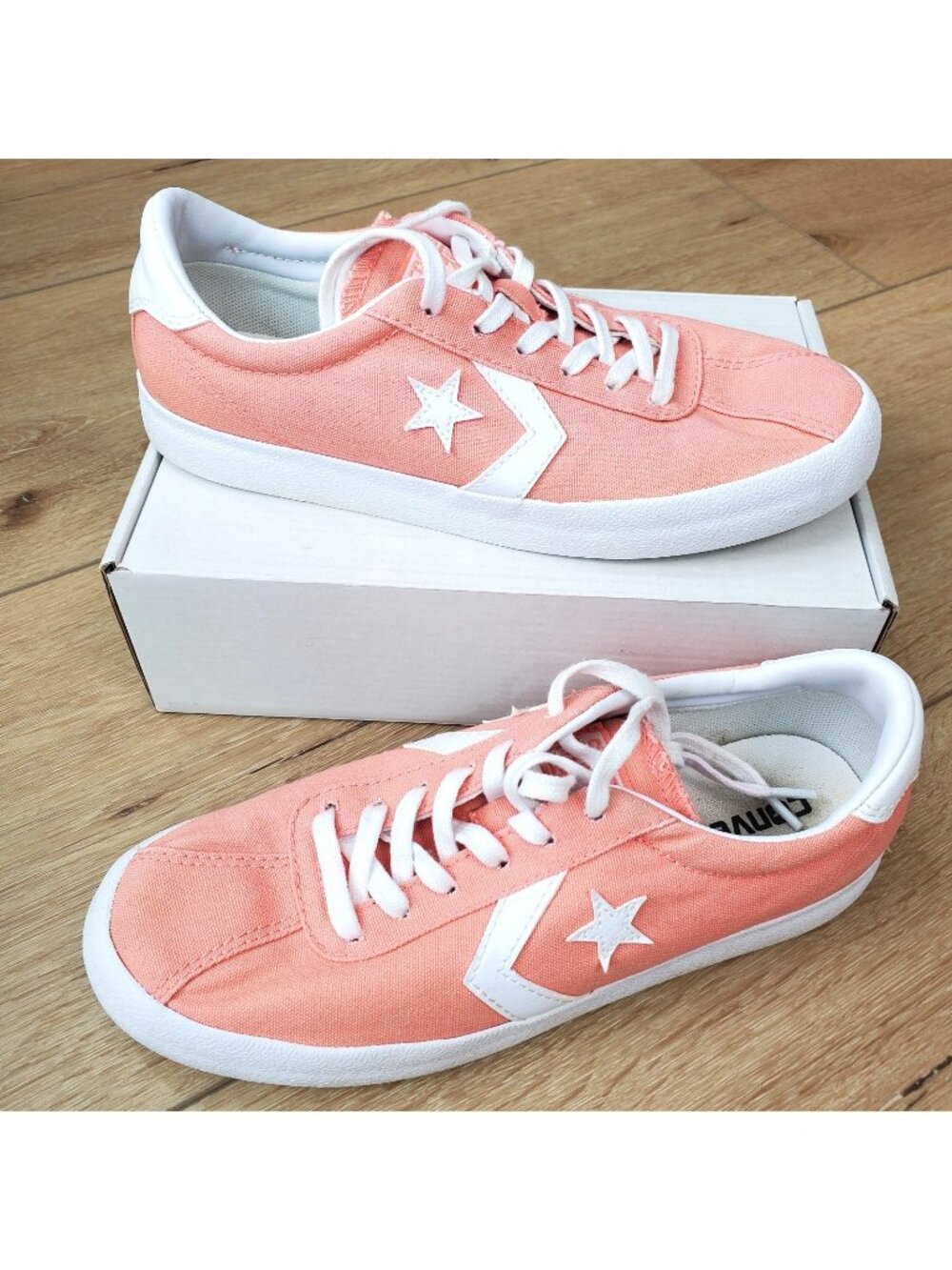 Converse OX Break Point Sneaker Shoes Womens Size 7.5 Sunblush White 157794C GUC